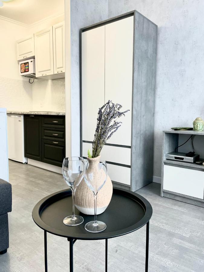 1-комнатная уютная смарт квартира-студия Apartment
